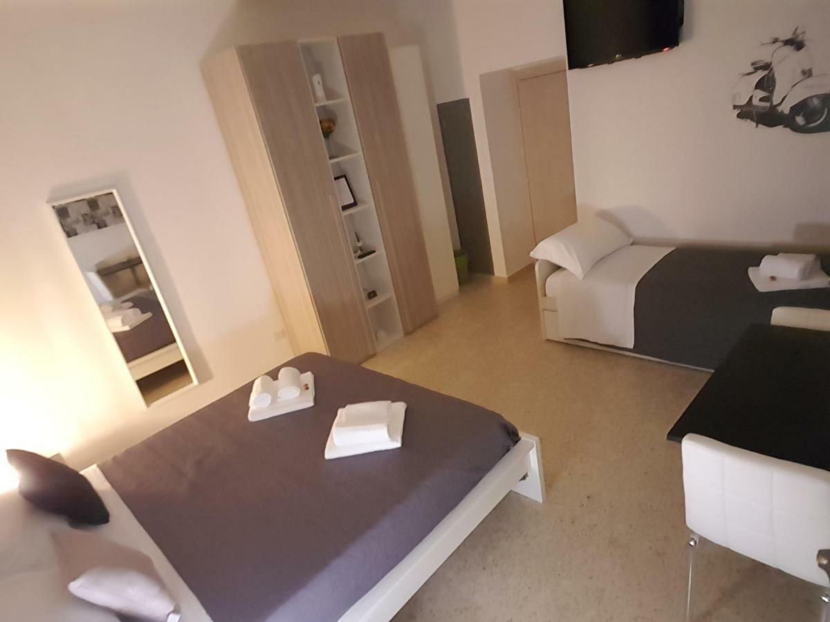 Room N.22 Tarent Zewnętrze zdjęcie
